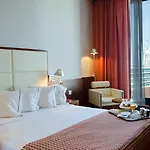 Vip Executive Arts Hotel