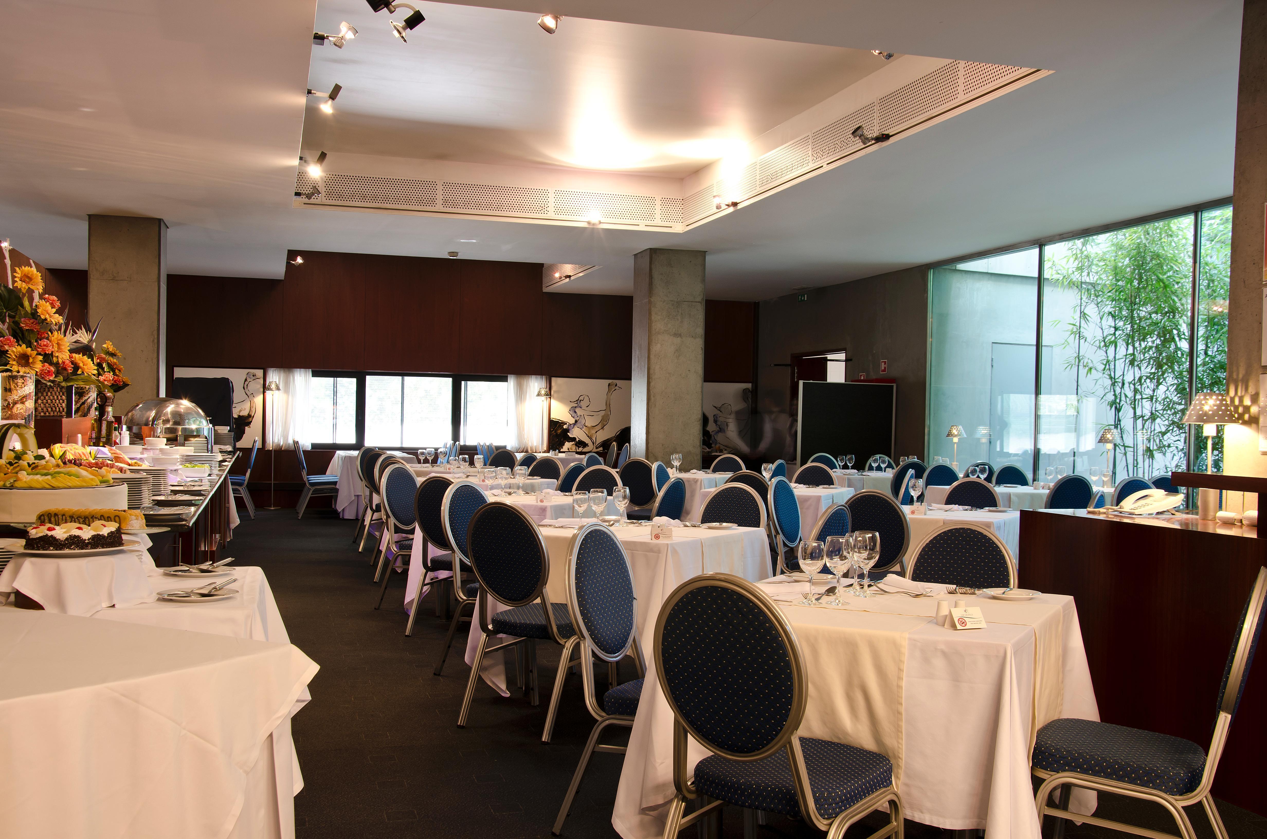 Vip Executive Arts Hotel