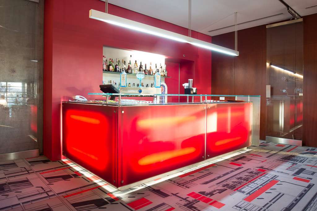 Vip Executive Arts Hotel